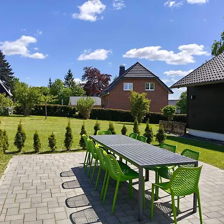 Wanderzeit Mit Sauna, Garten Und Grill