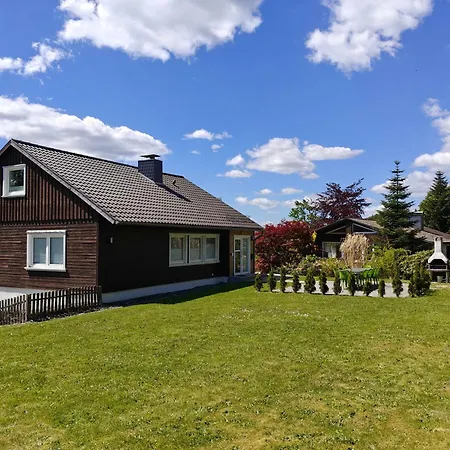 Holiday home Wanderzeit Mit Sauna, Garten Und Grill